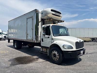 Freightliner M2 24 ft Refrigerated Truck - 220HP, 7 Speed Automatic, Thermo King T1090