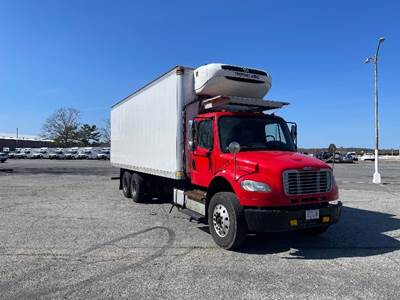 Freightliner M2 26 ft Refrigerated Truck - 300HP, 6 Speed Automatic, Thermo King T680R-30