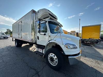 Freightliner M2 24 ft Refrigerated Truck - 300HP, 6 Speed Automatic