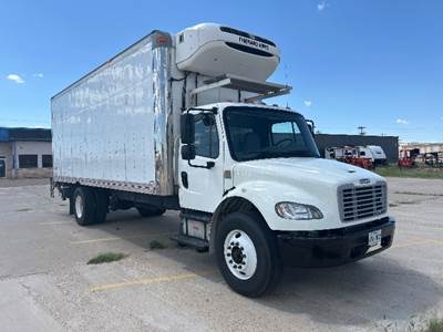 Freightliner M2 24 ft Refrigerated Truck - 250HP, 7 Speed Automatic, Thermo King T880R-30