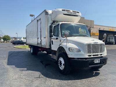 Freightliner M2 27 ft Refrigerated Truck - 350HP, 6 Speed Automatic, Thermo King T880R-50