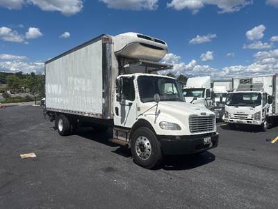 Freightliner M2 22 ft Refrigerated Truck - 220HP, 6 Speed Automatic, Thermo King T880S-30