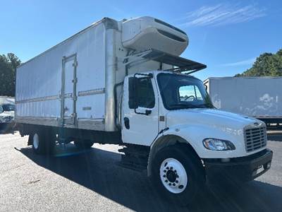 Freightliner M2 26 ft Refrigerated Truck - 220HP, 7 Speed Automatic, Thermo King T880S-50