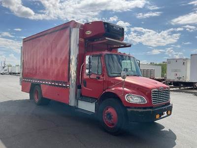 Freightliner M2 18 ft Refrigerated Truck - 220HP, 6 Speed Automatic