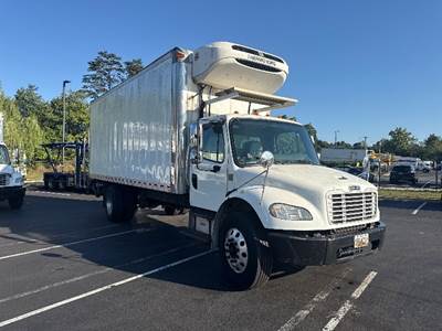 Freightliner M2 22 ft Refrigerated Truck - 220HP, 6 Speed Automatic, Thermo King T880S-30