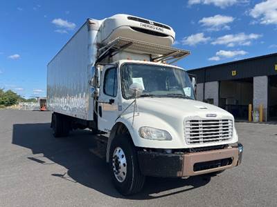 Freightliner M2 26 ft Refrigerated Truck - 250HP, 6 Speed Automatic, Thermo King T880R-50