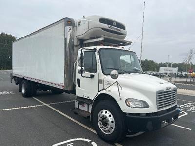 Freightliner M2 26 ft Refrigerated Truck - 260HP, 6 Speed Automatic, Thermo King T1080R50