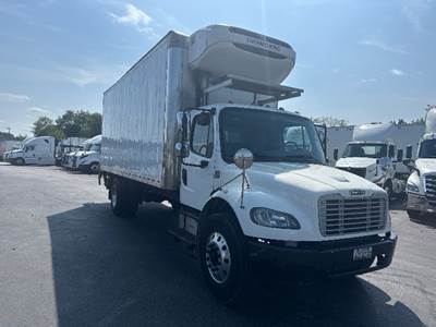 Freightliner M2 22 ft Refrigerated Truck - 220HP, 6 Speed Automatic, Thermo King T880S-30