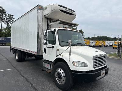 Freightliner M2 22 ft Refrigerated Truck - 220HP, 6 Speed Automatic, Thermo King T880S-30