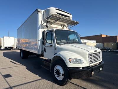 Freightliner M2 26 ft Refrigerated Truck - 220HP, 7 Speed Automatic, Thermo King T680R-50
