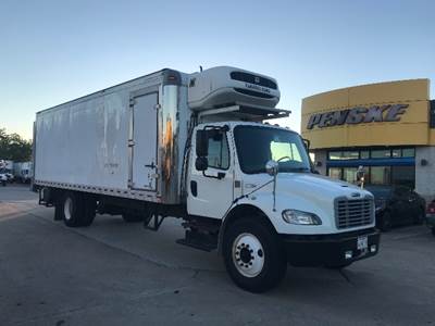 Freightliner M2 Refrigerated Truck - 220HP, 6 Speed Automatic, Thermo King T1080S50