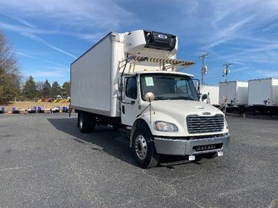 Freightliner M2 Refrigerated Truck - 240HP, 6 Speed Automatic, Carrier SUPRA860