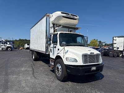 Freightliner M2 22 ft Refrigerated Truck - 220HP, 6 Speed Automatic, Thermo King T880S-30
