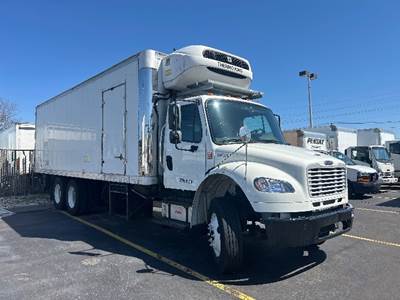 Freightliner M2 26 ft Refrigerated Truck - 350HP, 6 Speed Automatic, Thermo King SPT10805