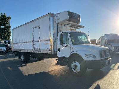 Freightliner M2 Refrigerated Truck - 220HP, 6 Speed Automatic, Carrier SUPRA960