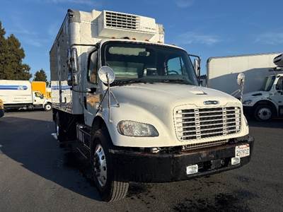Freightliner M2 Refrigerated Truck - 220HP, 6 Speed Automatic, Thermo King V520-10
