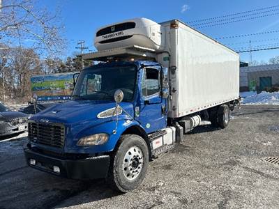 Freightliner M2 Refrigerated Truck - 260HP, 6 Speed Automatic, Thermo King T1080S50