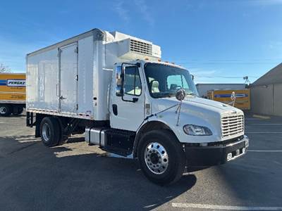 Freightliner M2 Refrigerated Truck - 220HP, 6 Speed Automatic, Thermo King V520-10