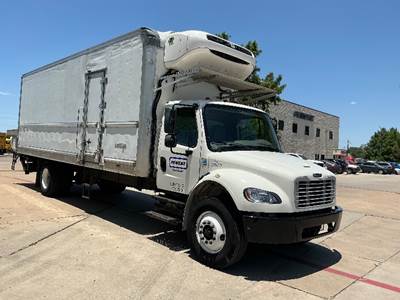 Freightliner M2 26 ft Refrigerated Truck - 220HP, 6 Speed Automatic