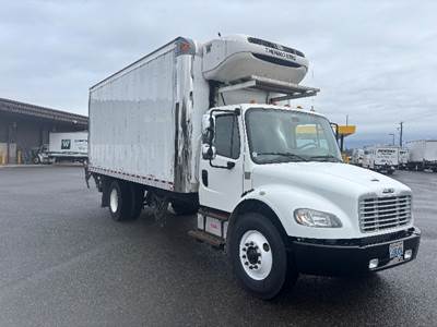 Freightliner M2 Refrigerated Truck - 250HP, 6 Speed Automatic, Thermo King T680R-30