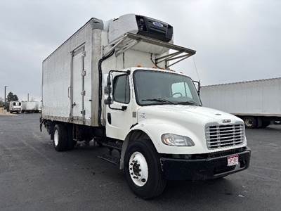 Freightliner M2 Refrigerated Truck - 260HP, 6 Speed Automatic, Carrier SUPRA860