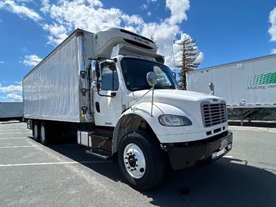 Freightliner M2 Refrigerated Truck - 270HP, 6 Speed Automatic, Thermo King T680R-30