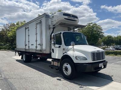 Freightliner M2 Refrigerated Truck - 240HP, 6 Speed Automatic, Thermo King T1080S50