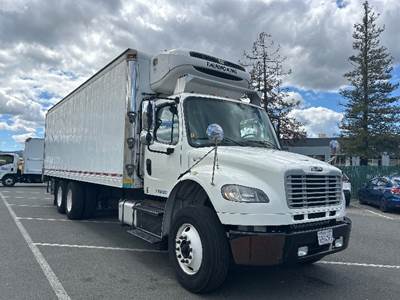 Freightliner M2 Refrigerated Truck - 270HP, 6 Speed Automatic, Thermo King T680R-30