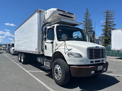 Freightliner M2 Refrigerated Truck - 270HP, 6 Speed Automatic, Thermo King T680S-30