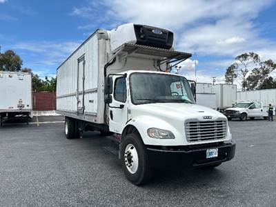 Freightliner M2 Refrigerated Truck - 220HP, 6 Speed Automatic, Carrier SUPRA960