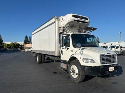 Freightliner M2 Refrigerated Truck - 240HP, 6 Speed Automatic, Thermo King T1080R30
