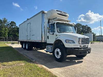 Freightliner M2 Refrigerated Truck - 260HP, 6 Speed Automatic, Thermo King T880R-50