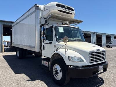 Freightliner M2 Refrigerated Truck - 240HP, 6 Speed Automatic, Thermo King T1080R30
