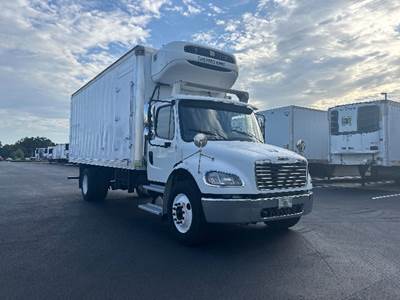Freightliner M2 Refrigerated Truck - 300HP, 6 Speed Automatic, Thermo King T1080R30