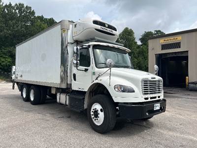 Freightliner M2 Refrigerated Truck - 300HP, 6 Speed Automatic, Thermo King T1080R50