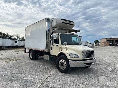 Freightliner M2 Refrigerated Truck - 240HP, 6 Speed Automatic, Thermo King T880R-30