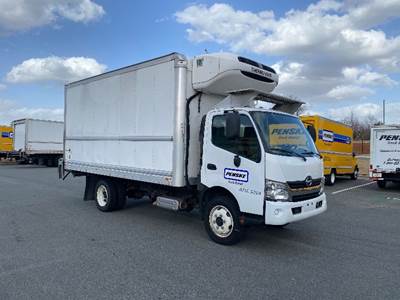Hino 195 16 ft Refrigerated Truck - 210HP, 6 Speed Automatic