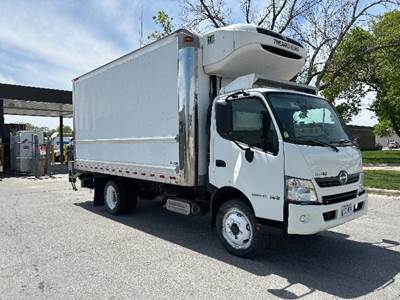 Hino 195 16 ft Refrigerated Truck - 210HP, 6 Speed Automatic, Thermo King T680S-50