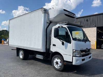 Hino 195 16 ft Refrigerated Truck - 210HP, 6 Speed Automatic
