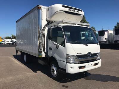 Hino 195 16 ft Refrigerated Truck - 210HP, 6 Speed Automatic, Thermo King T580R-50
