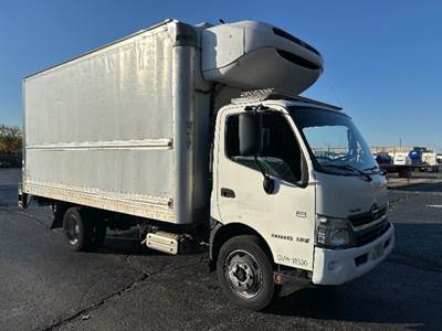 Hino 195 Refrigerated Truck - 210HP, 6 Speed Automatic, Thermo King T680S-50