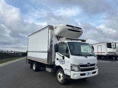 Hino 195 Refrigerated Truck - 210HP, 6 Speed Automatic, Thermo King T680S-50