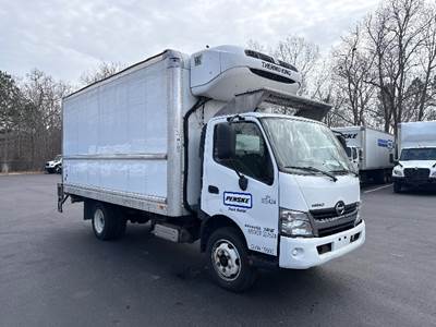 Hino 195 Refrigerated Truck - 210HP, 6 Speed Automatic, Thermo King T680S-50