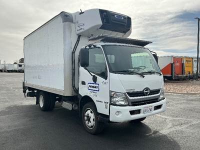 Hino 195 Refrigerated Truck - 210HP, 6 Speed Automatic, Carrier SUPRA660