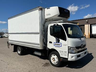 Hino 195 Refrigerated Truck - 210HP, 6 Speed Automatic, Carrier SUPRA660