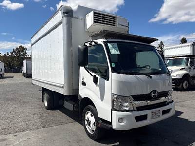 Hino 195 Refrigerated Truck - 210HP, 6 Speed Automatic, Thermo King V520-10
