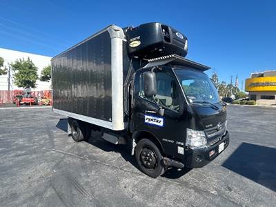 Hino 195 Refrigerated Truck - 210HP, 6 Speed Automatic, Carrier SUPRA660