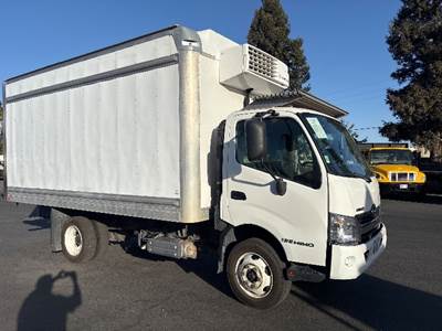 Hino 195 Refrigerated Truck - 210HP, 6 Speed Automatic, Thermo King V520-10