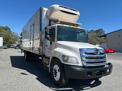 Hino 268 26 ft Refrigerated Truck - 230HP, 6 Speed Automatic, Thermo King T880S-50