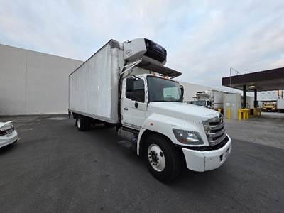 Hino 268 24 ft Refrigerated Truck - 260HP, 6 Speed Automatic
